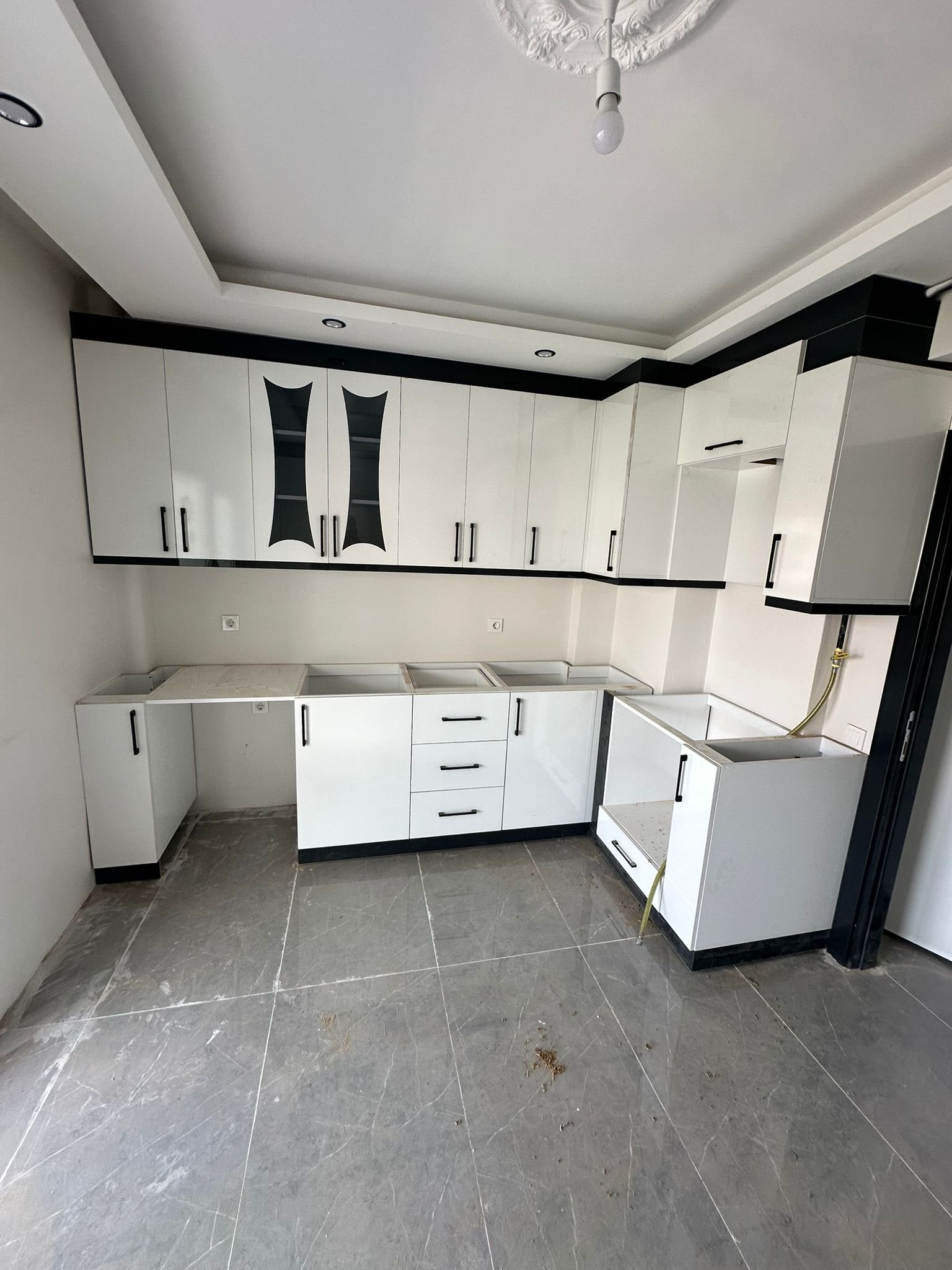 Mdf Lam Mutfak Dolabı